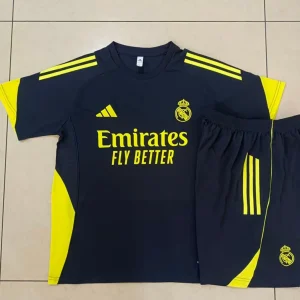 Kit Treino Camisola Real Madrid CF 2025-26